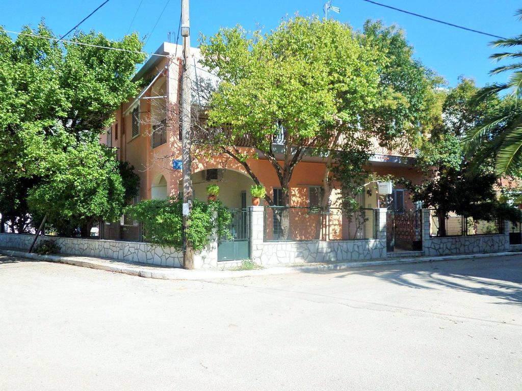 Stamoulis Apartments Agia Efimia 外观 照片